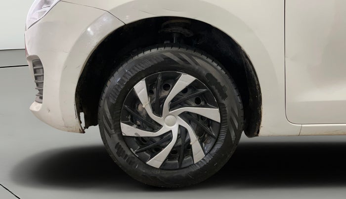 2024 Maruti Swift VXI, Petrol, Manual, 26,384 km, Left Front Wheel