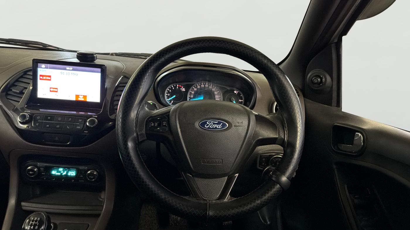 2018 Ford FREESTYLE TITANIUM 1.5 DIESEL, Diesel, Manual, 1,10,017 km, Steering Wheel Close Up