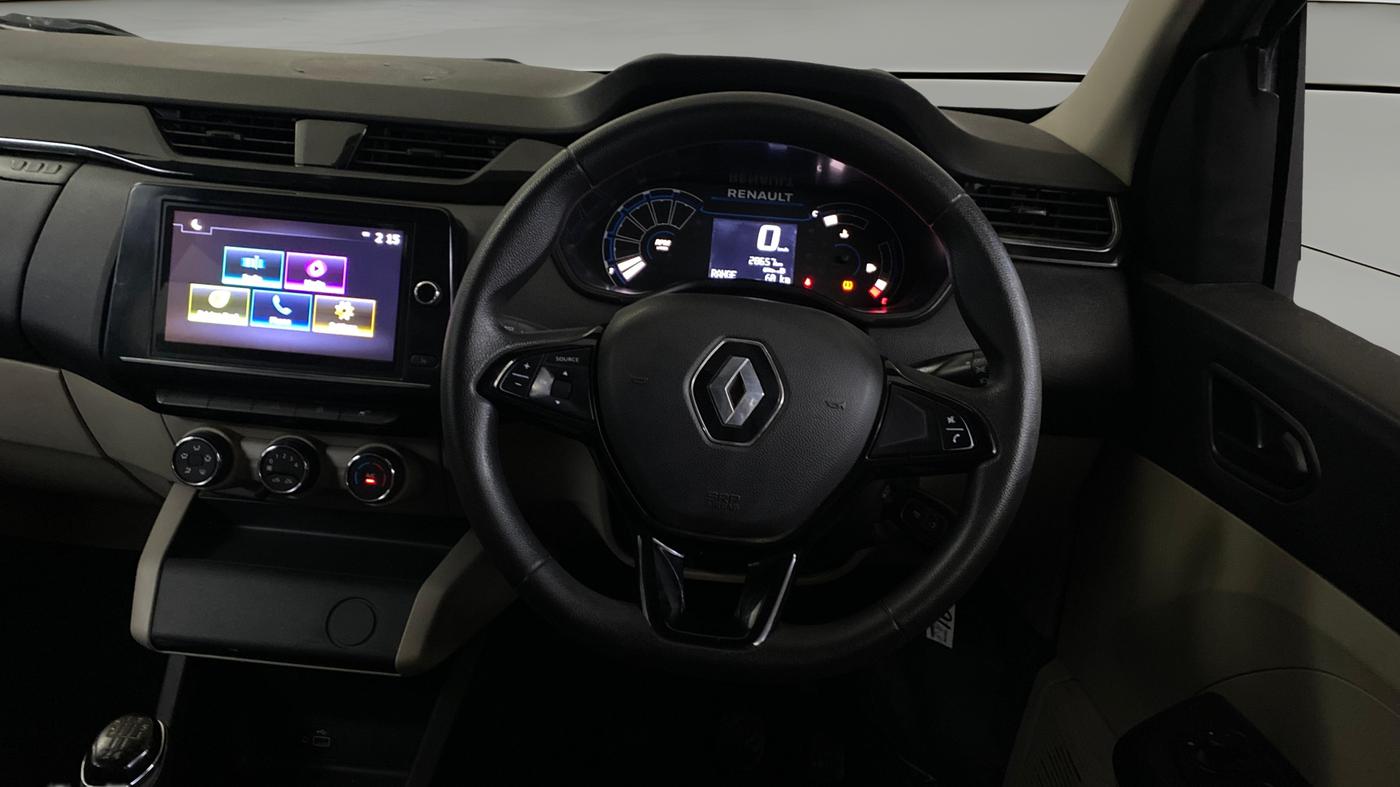 2023 Renault TRIBER RXT, Petrol, Manual, 28,622 km, Steering Wheel Close Up