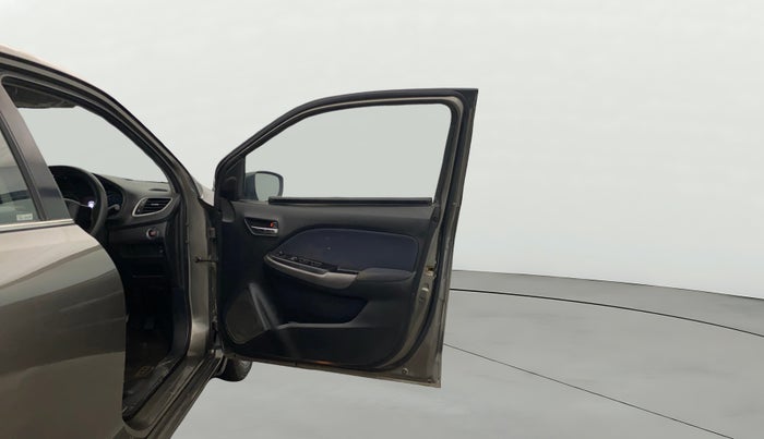 2020 Maruti Baleno ZETA CVT PETROL 1.2, Petrol, Automatic, 1,33,187 km, RHS Front Door