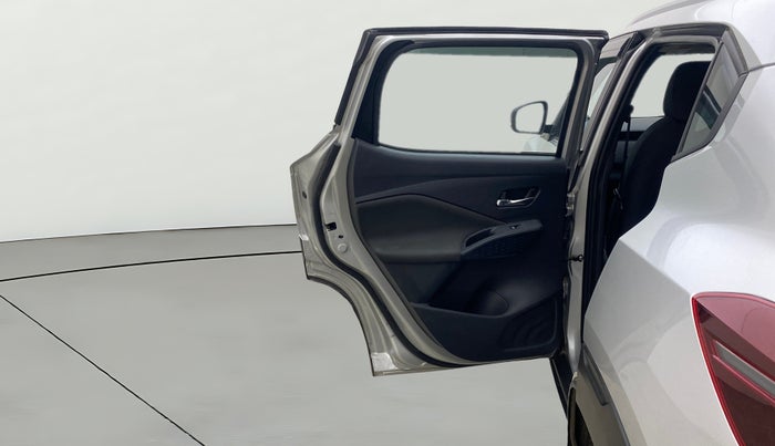 2025 Nissan MAGNITE Acenta B4D 1.0 Petrol MT, Petrol, Manual, 15,265 km, LHS Rear Door