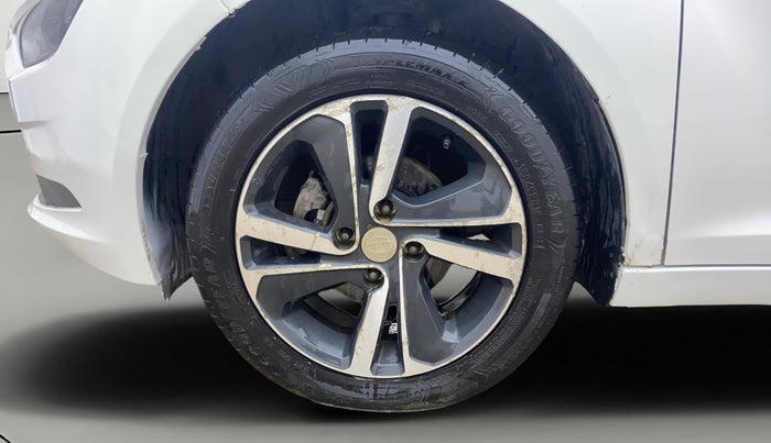 2020 Tata ALTROZ XZ DIESEL, Diesel, Manual, 41,845 km, Left Front Wheel