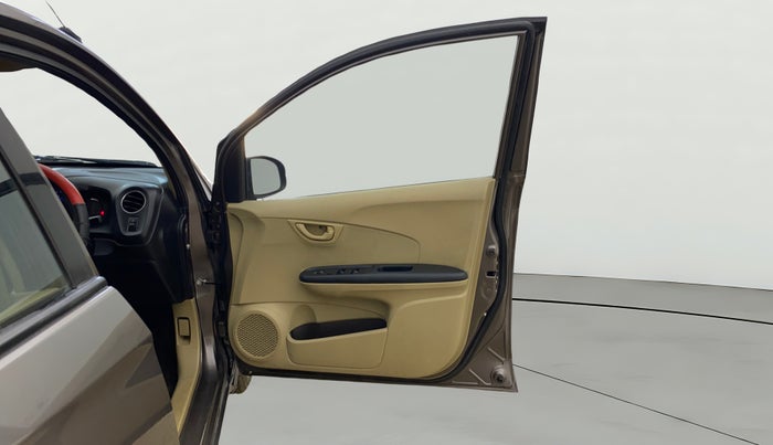 2016 Honda Brio S MT, CNG, Manual, 1,05,546 km, RHS Front Door