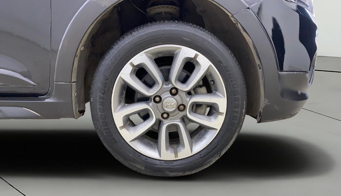 2016 Hyundai i20 Active 1.2 SX, Petrol, Manual, 30,485 km, Right Front Wheel