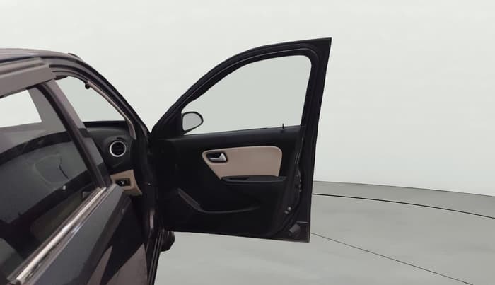 2022 Maruti Alto LXI OPT CNG, CNG, Manual, 25,127 km, RHS Front Door