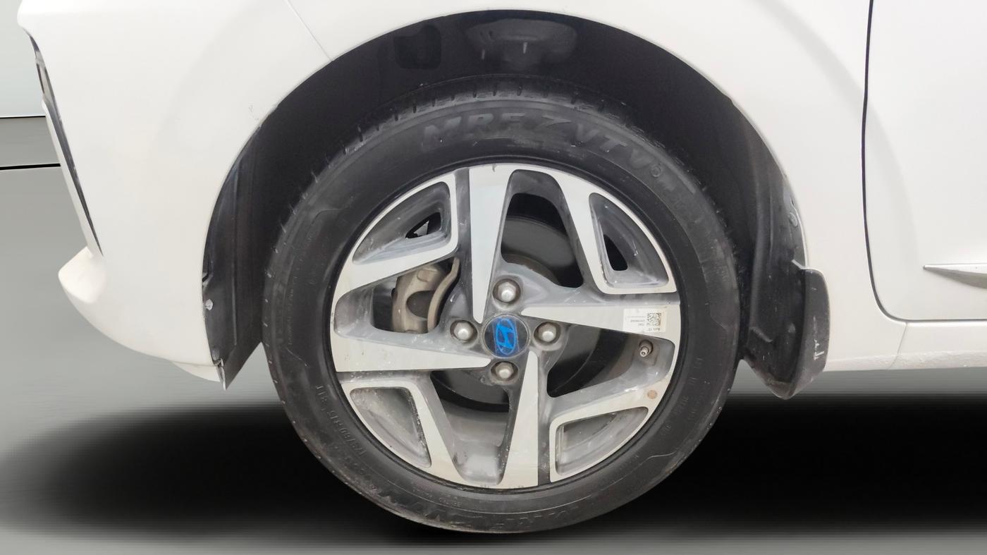 2023 Hyundai AURA SX PLUS 1.2 AMT, Petrol, Automatic, 27,624 km, Left Front Wheel