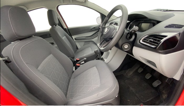 2024 Tata Tiago XT RHYTHM PETROL, Petrol, Manual, 1,648 km, Right Side Front Door Cabin