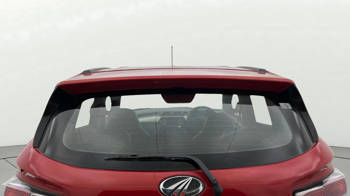 2018 Mahindra KUV 100 NXT K6+ P 6 STR, Petrol, Manual, 68,665 km, Rear Windshield