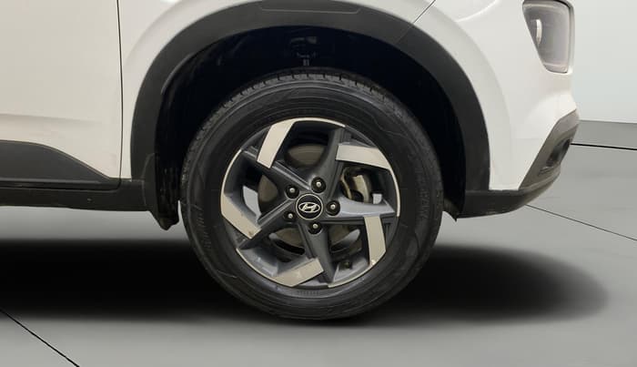 2019 Hyundai VENUE SX(O) 1.4 CRDI, Diesel, Manual, 1,18,278 km, Right Front Wheel