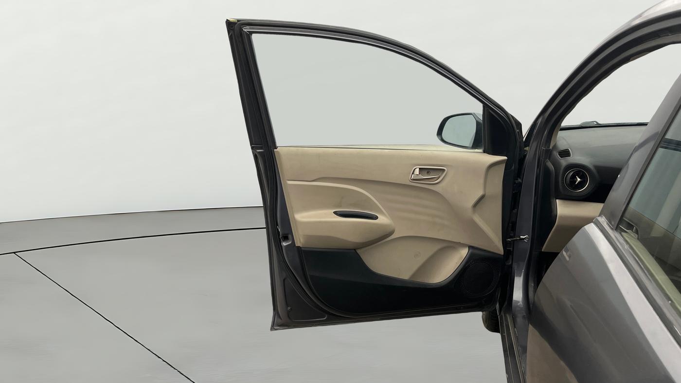 2019 Hyundai NEW SANTRO SPORTZ MT, Petrol, Manual, 39,000 km, LHS Front Door