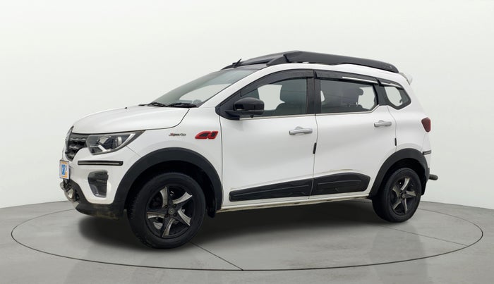 2021 Renault TRIBER RXZ, Petrol, Manual, 51,021 km, Left Front Diagonal