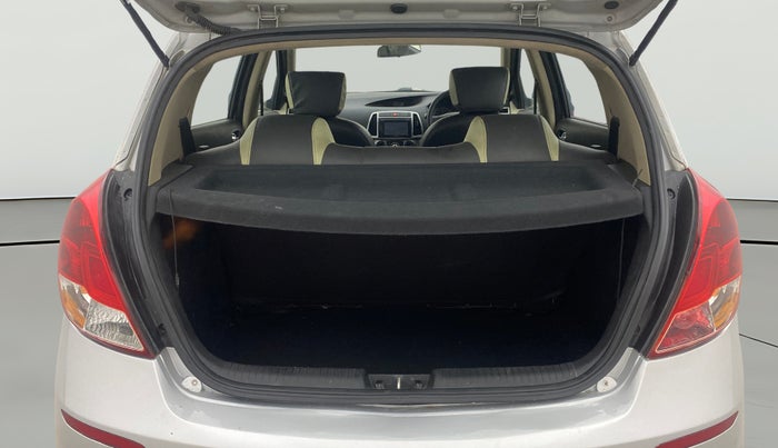 2013 Hyundai i20 MAGNA 1.2, Petrol, Manual, 33,491 km, Boot Open Zoomed View