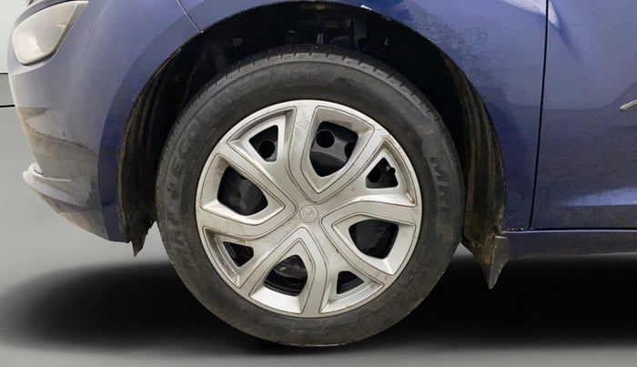 2024 Tata ALTROZ XM PLUS PETROL, Petrol, Manual, 23,470 km, Left Front Wheel