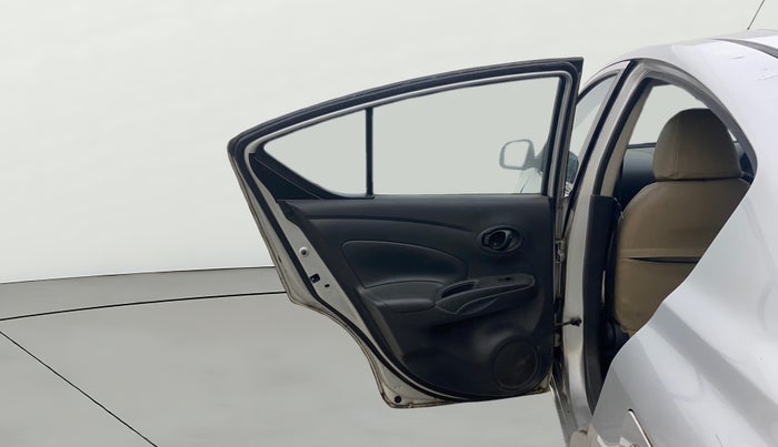 2013 Renault Scala RXE DIESEL, Diesel, Manual, 1,18,187 km, LHS Rear Door