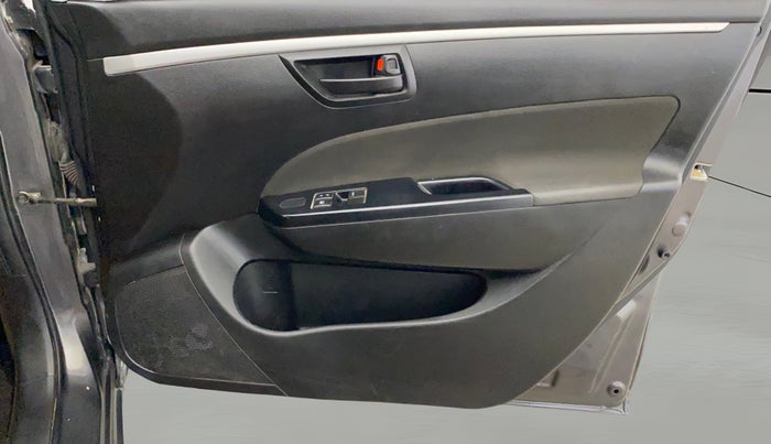 2017 Maruti Swift LXI (O), Petrol, Manual, 34,097 km, Driver Side Door Panels Control