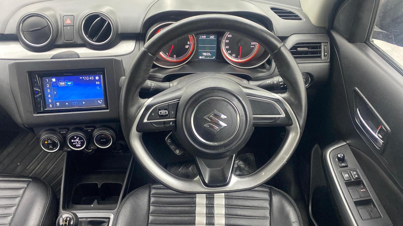2020 Maruti Swift ZXI, Petrol, Manual, 79,658 km, Steering Wheel Close Up