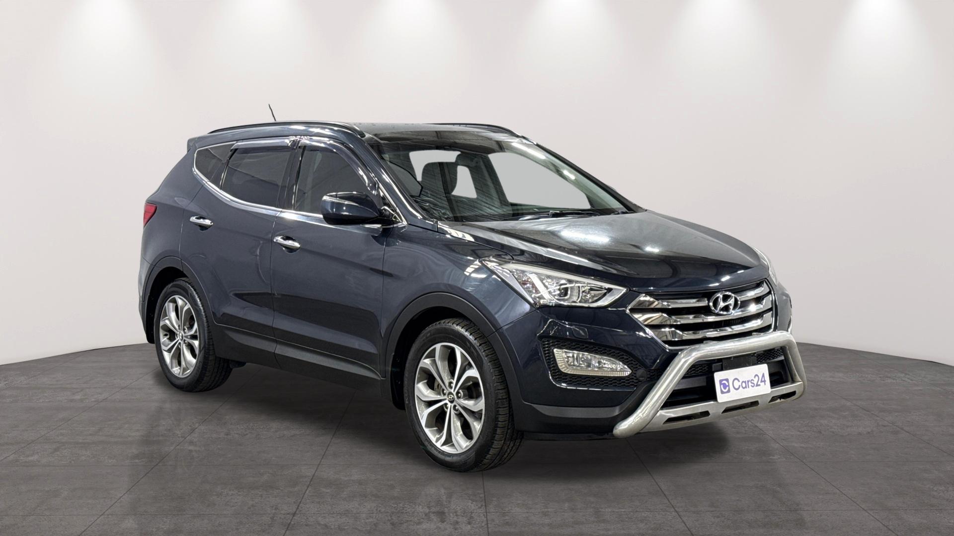 Hyundai Santa Fe image