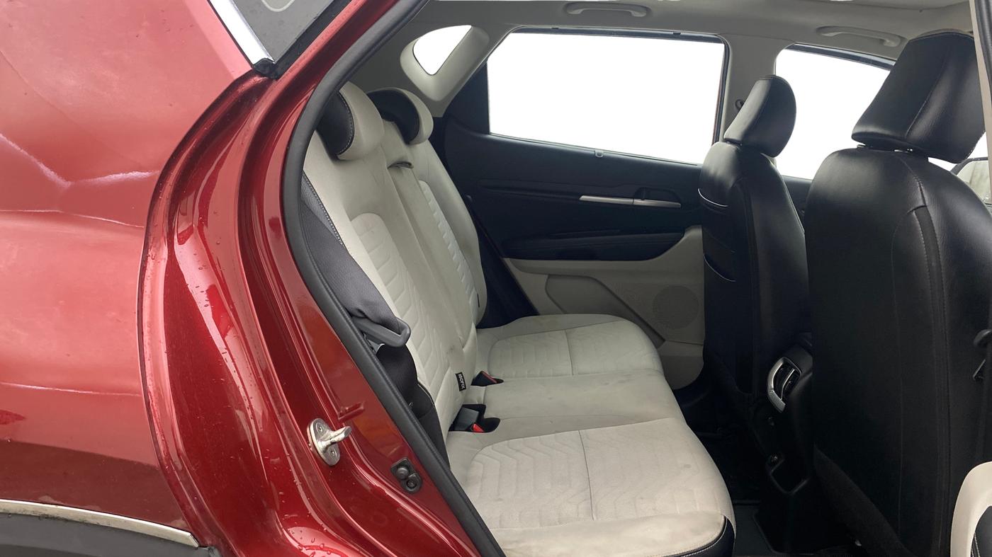 2022 KIA SONET HTX 1.0 IMT, Petrol, Manual, 29,762 km, Right Side Rear Door Cabin