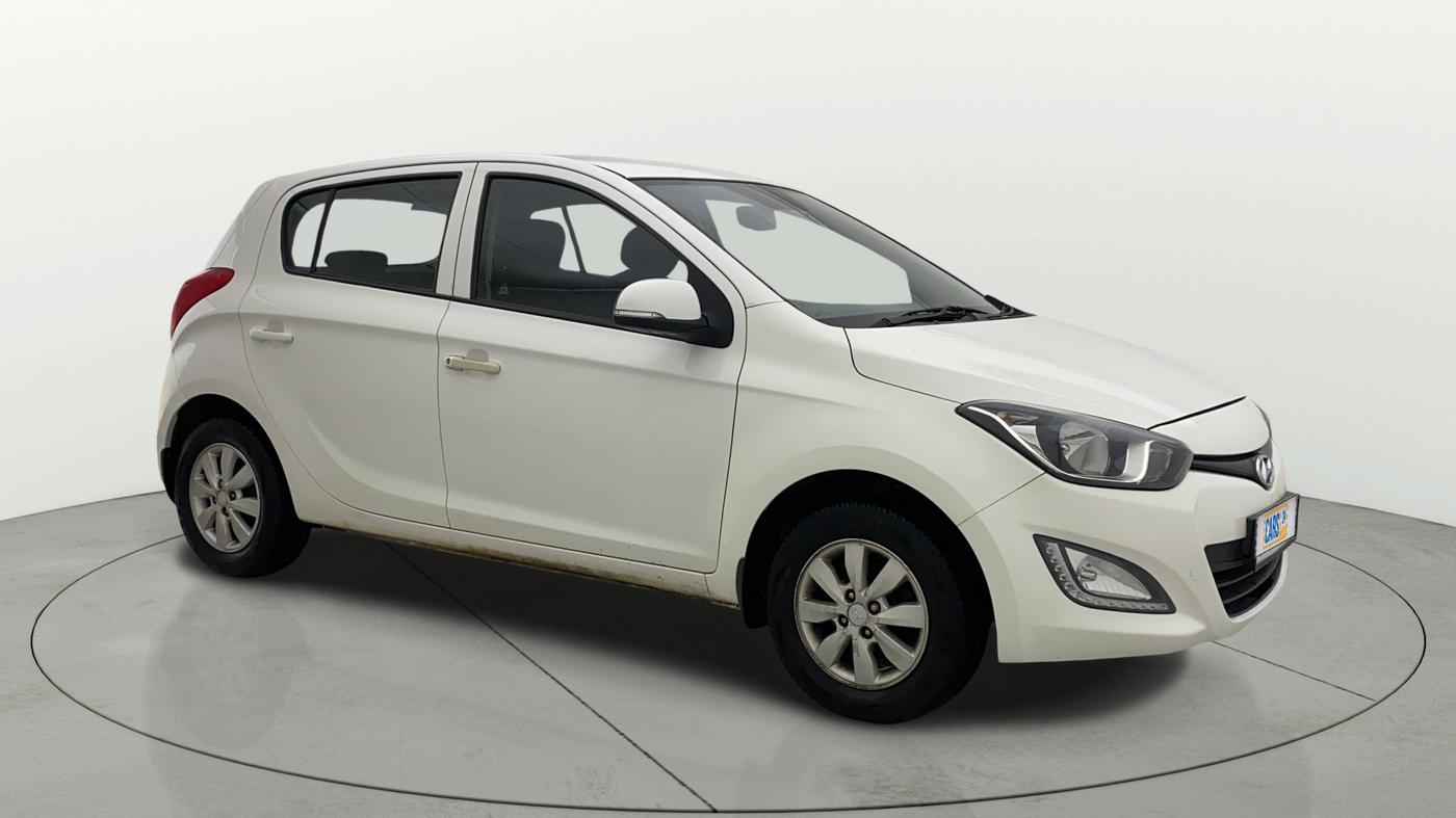 2014 Hyundai i20 SPORTZ 1.2, CNG, Manual, 46,253 km, SRP