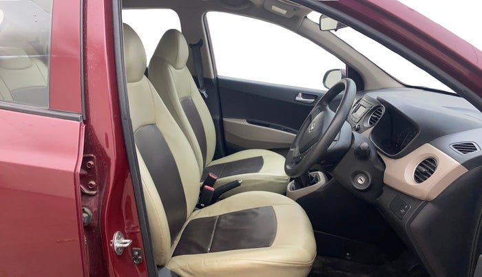 2016 Hyundai Grand i10 SPORTZ 1.2 KAPPA VTVT, Petrol, Manual, 28,348 km, Right Side Front Door Cabin