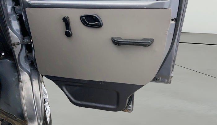 2020 Maruti Eeco 5 STR WITH A/C+HTR, CNG, Manual, 43,689 km, Driver Side Door Panels Control