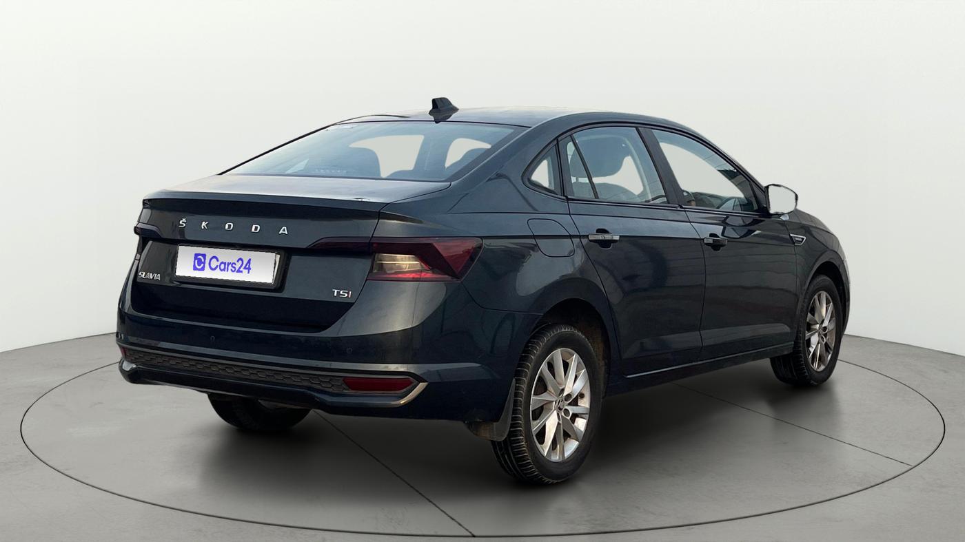 2023 Skoda SLAVIA Ambition 1.5L TSI, Petrol, Manual, 25,954 km, Right Back Diagonal
