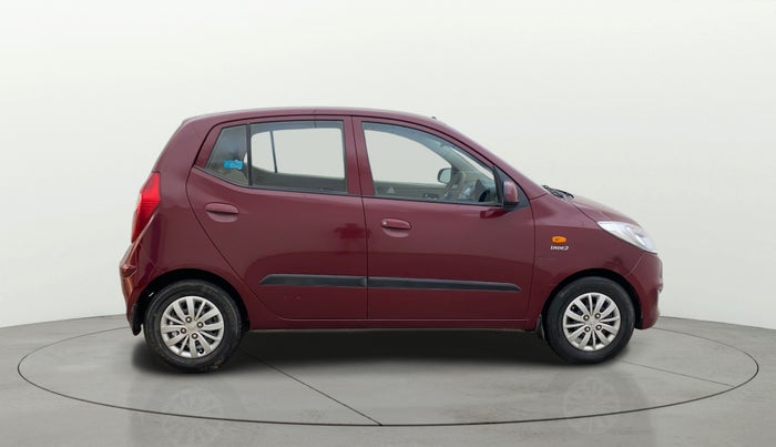 2015 Hyundai i10 SPORTZ 1.1, Petrol, Manual, 76,879 km, Right Side View