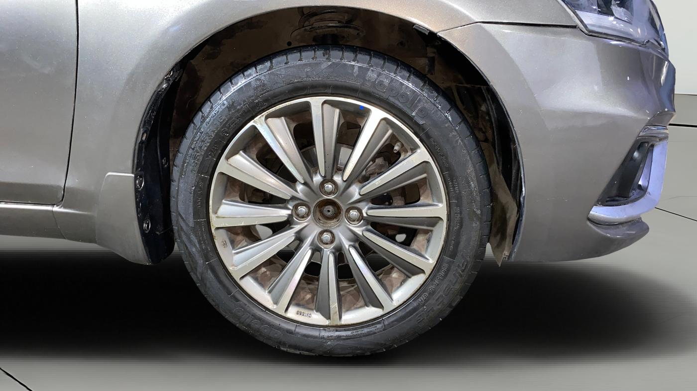 2021 Maruti Ciaz ALPHA 1.5 SHVS PETROL, Petrol, Manual, 78,666 km, Right Front Wheel