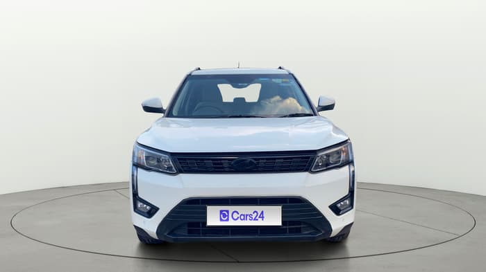 2021 Mahindra XUV300 W8 (O) 1.2 PETROL, Petrol, Manual, 59,383 km, Front