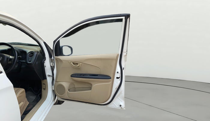 2015 Honda Amaze 1.2L I-VTEC S, CNG, Manual, 81,262 km, RHS Front Door