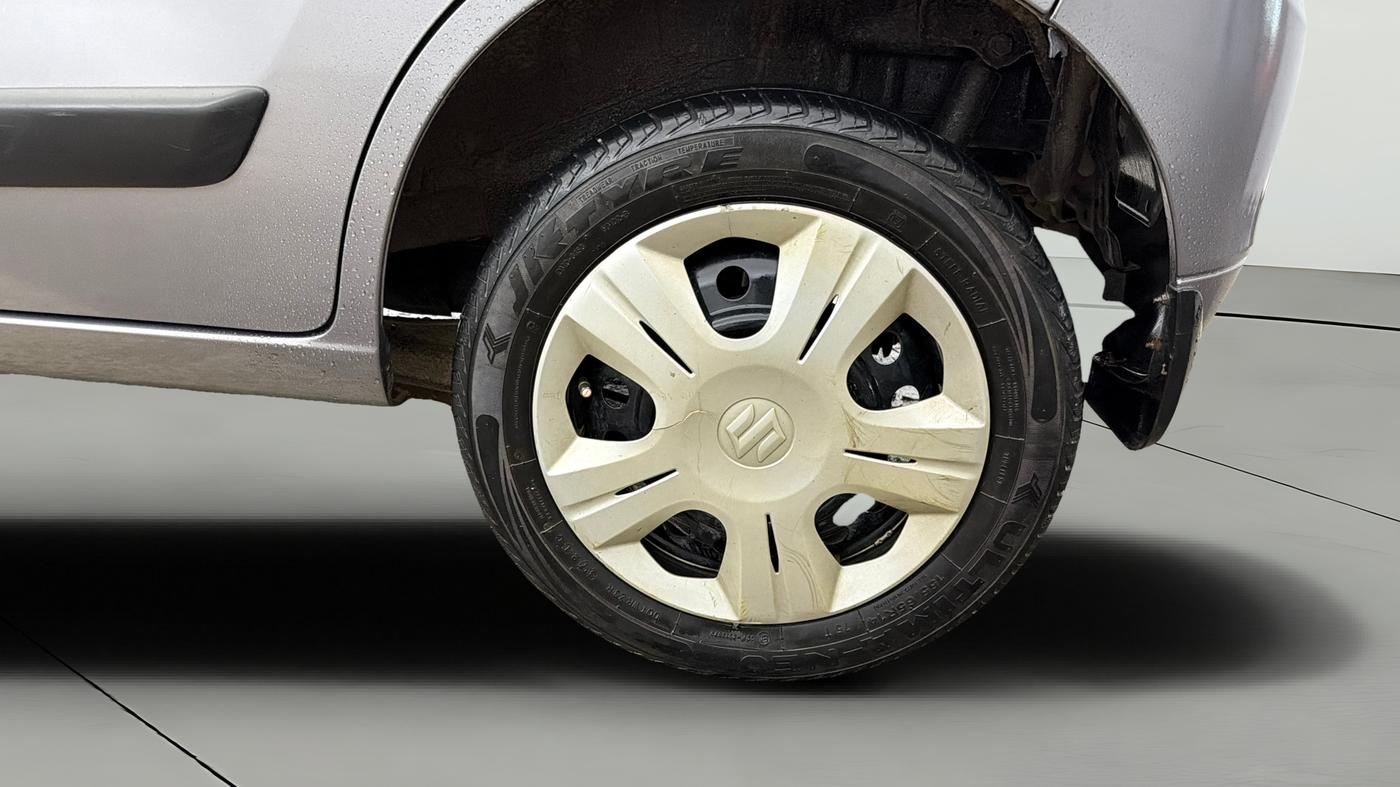 2015 Maruti Wagon R 1.0 VXI, Petrol, Manual, 39,588 km, Left Rear Wheel