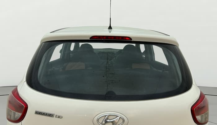 2017 Hyundai Grand i10 MAGNA AT 1.2 KAPPA VTVT, Petrol, Automatic, 21,008 km, Rear Windshield