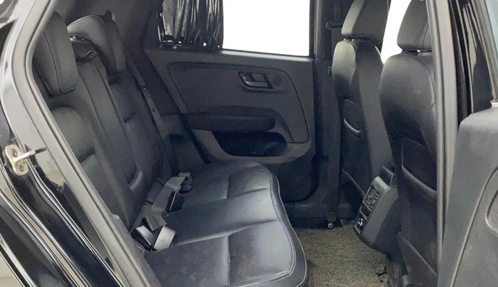 2023 Tata ALTROZ XZA PLUS DARK EDTION, Petrol, Automatic, 39,430 km, Right Side Rear Door Cabin