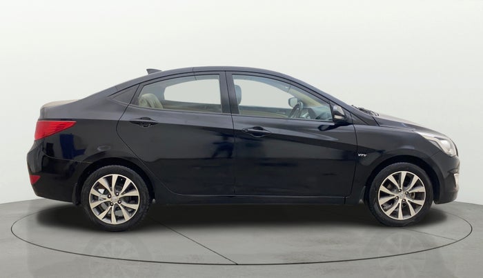 2016 Hyundai Verna FLUIDIC 4S 1.6 VTVT SX, Petrol, Manual, 78,149 km, Right Side View