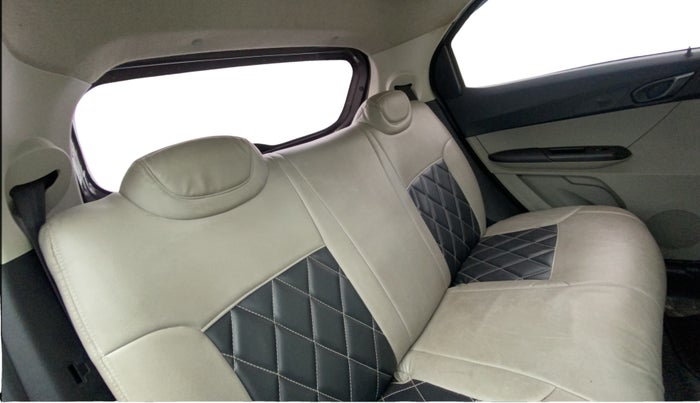 2017 Tata Tiago XT PETROL, Petrol, Manual, 88,698 km, Right Side Rear Door Cabin