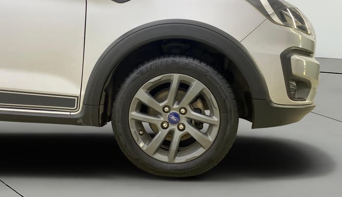 2020 Ford FREESTYLE TITANIUM 1.2 PETROL, Petrol, Manual, 56,533 km, Right Front Wheel