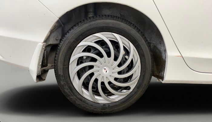 2014 Honda City 1.5L I-VTEC SV, CNG, Manual, 1,02,780 km, Right Rear Wheel