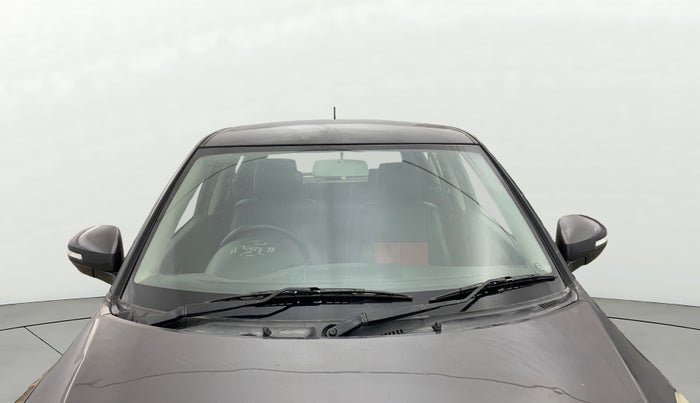 2014 Maruti Swift ZXI, Petrol, Manual, 51,965 km, Front Windshield