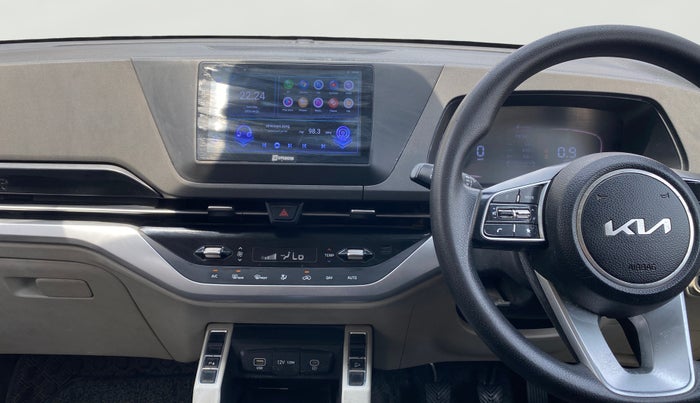 2022 KIA CARENS PRESTIGE PLUS 1.4 PETROL 7 STR, Petrol, Manual, 61,979 km, Air Conditioner