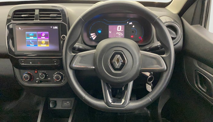 2022 Renault Kwid RXT 1.0 AMT, Petrol, Automatic, 12,387 km, Steering Wheel Close Up