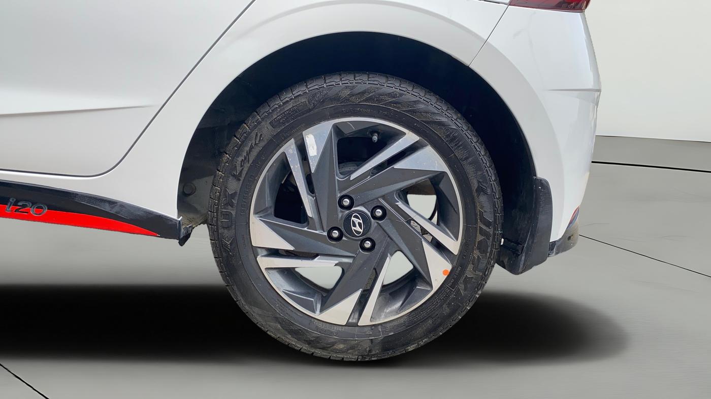 2021 Hyundai NEW I20 ASTA (O) 1.2 MT, Petrol, Manual, 51,818 km, Left Rear Wheel