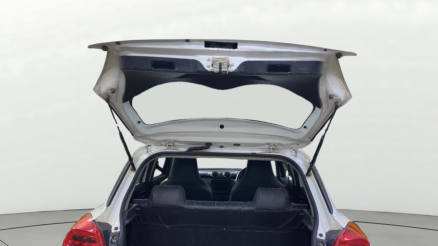 2022 Maruti Swift LXI, Petrol, Manual, 49,484 km, Boot Door Open