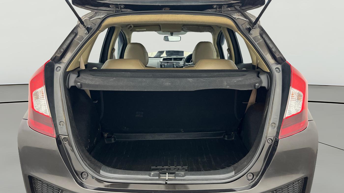 2018 Honda Jazz 1.2L I-VTEC V AT, Petrol, Automatic, 64,217 km, Boot Open Zoomed View