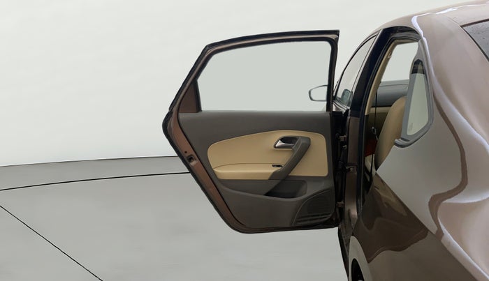 2016 Volkswagen Vento HIGHLINE PETROL AT, Petrol, Automatic, 1,21,926 km, LHS Rear Door