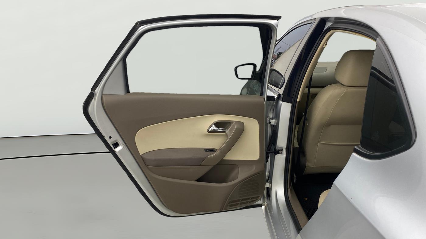 2015 Skoda Rapid 1.5 TDI CR ELEGANCE AT, Diesel, Automatic, 53,592 km, LHS Rear Door
