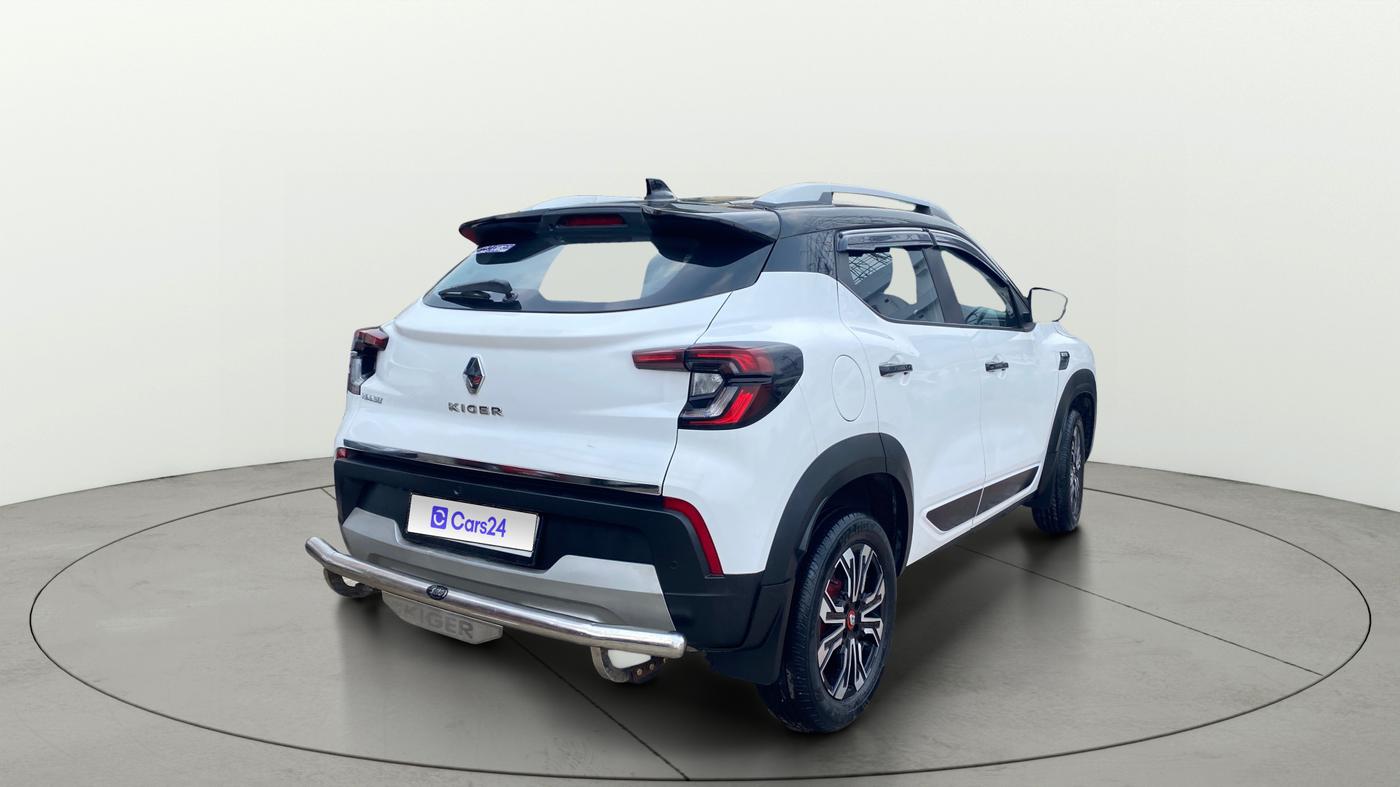2023 Renault Kiger RXZ MT DUAL TONE, Petrol, Manual, 29,696 km, Right Back Diagonal