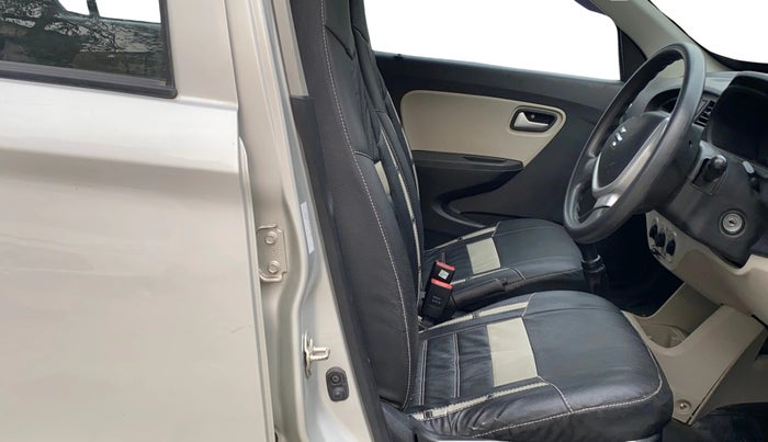 2022 Maruti Alto LXI O, Petrol, Manual, 11,925 km, Right Side Front Door Cabin