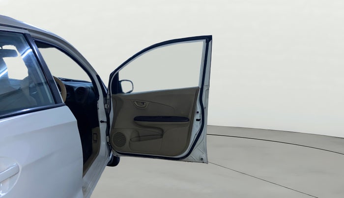 2013 Honda Amaze 1.5L I-DTEC EX, Diesel, Manual, 59,022 km, RHS Front Door