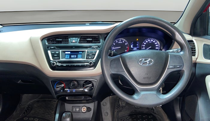 2017 Hyundai Elite i20 MAGNA EXECUTIVE 1.2, Petrol, Manual, 88,067 km, Steering Wheel Close Up