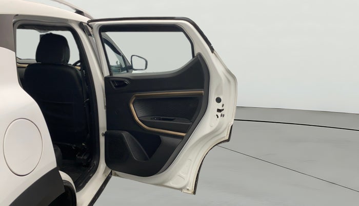 2021 Renault Kiger RXT (O) MT, Petrol, Manual, 35,145 km, RHS Rear Door